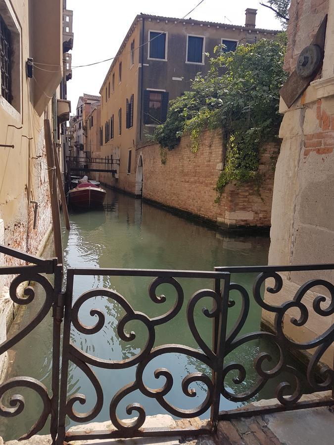 Friendly Venice Suites Εξωτερικό φωτογραφία