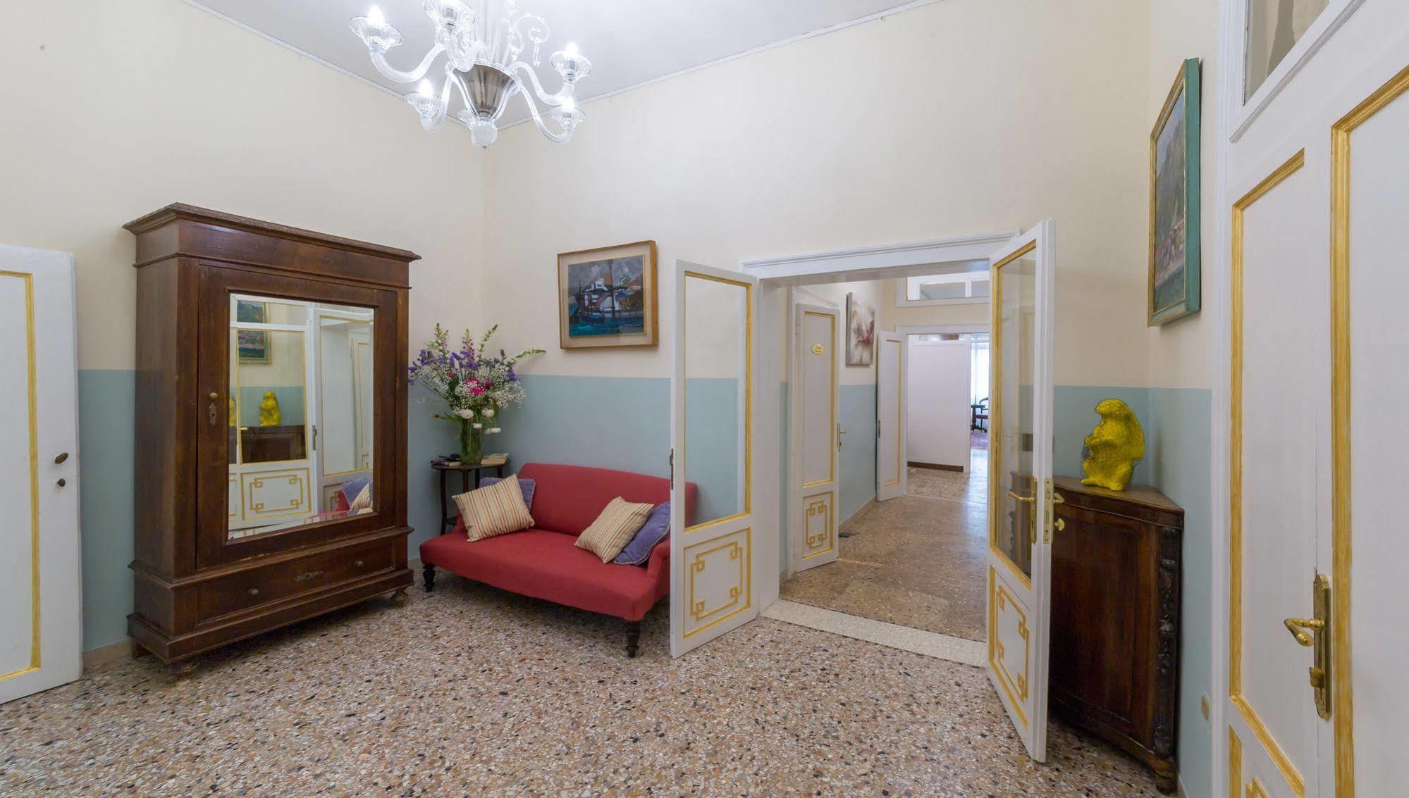 Friendly Venice Suites Εξωτερικό φωτογραφία
